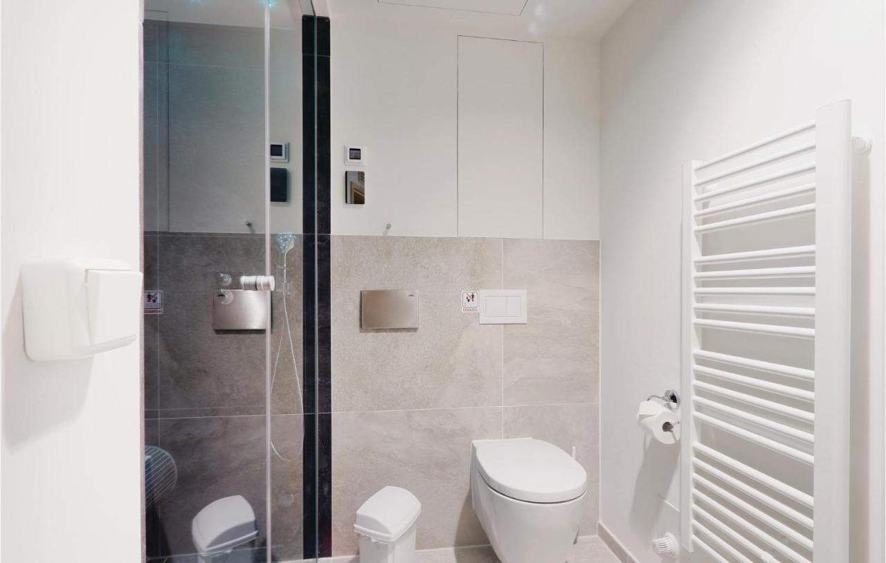 Awesome Apartment In Luebeck Travemuende With Wifi Exterior photo